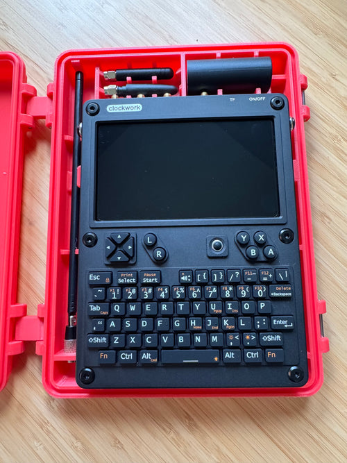 Case: ClockworkPi uConsole with HackerGadgets AIO board