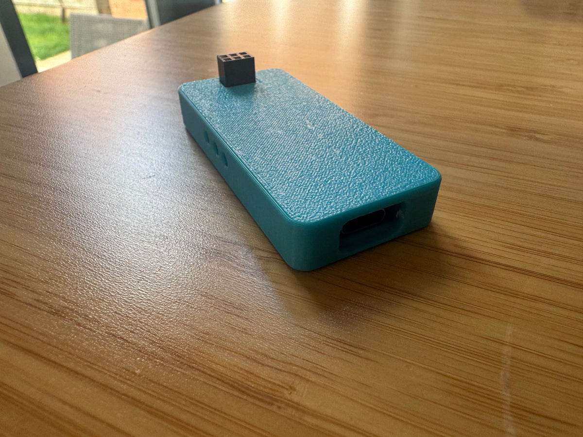 WB2CBA Programmer & Case for the Pebble HF